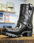 Rebel Jr. - Black Veg Tan - 8 EEE