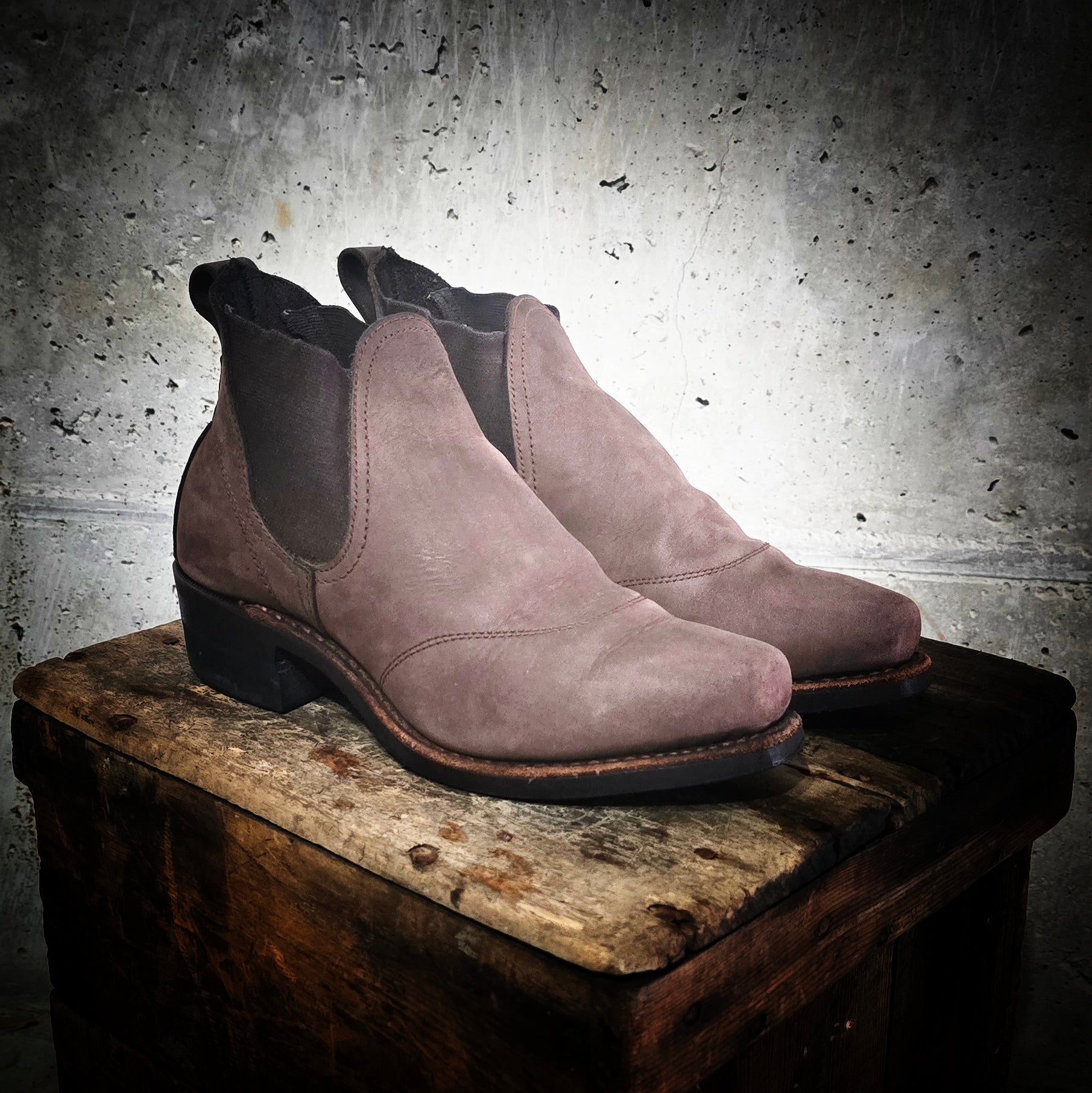ReBoot - Ranchero - Brown Nubuck - 6.5 E