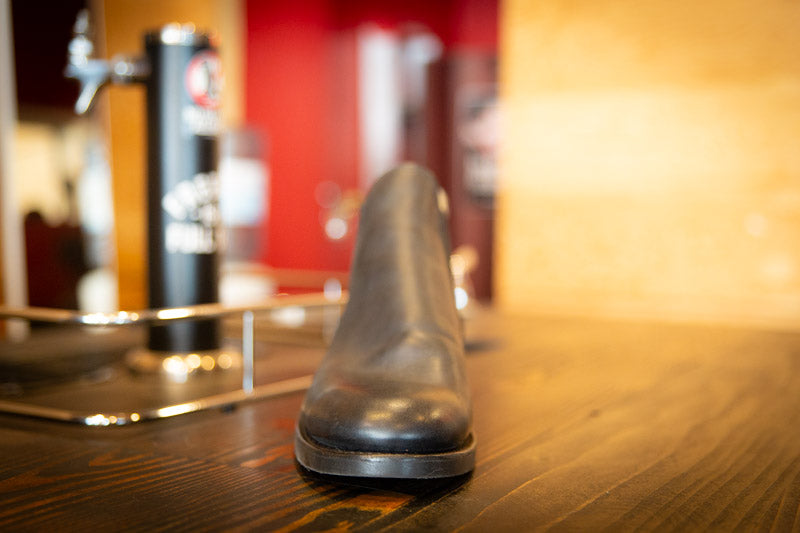 Chelsea Boot 10 EE Black Oil Tan