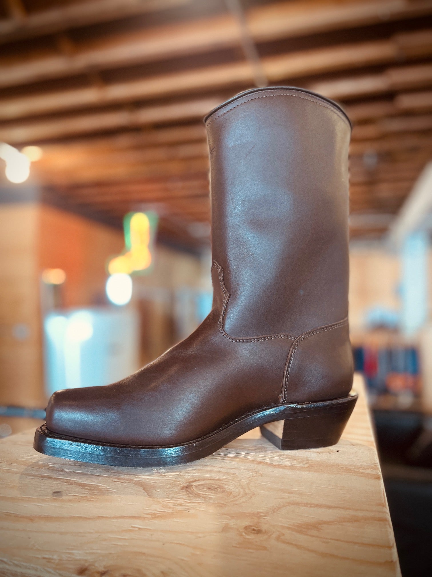 Engineer Square Soft Toe
