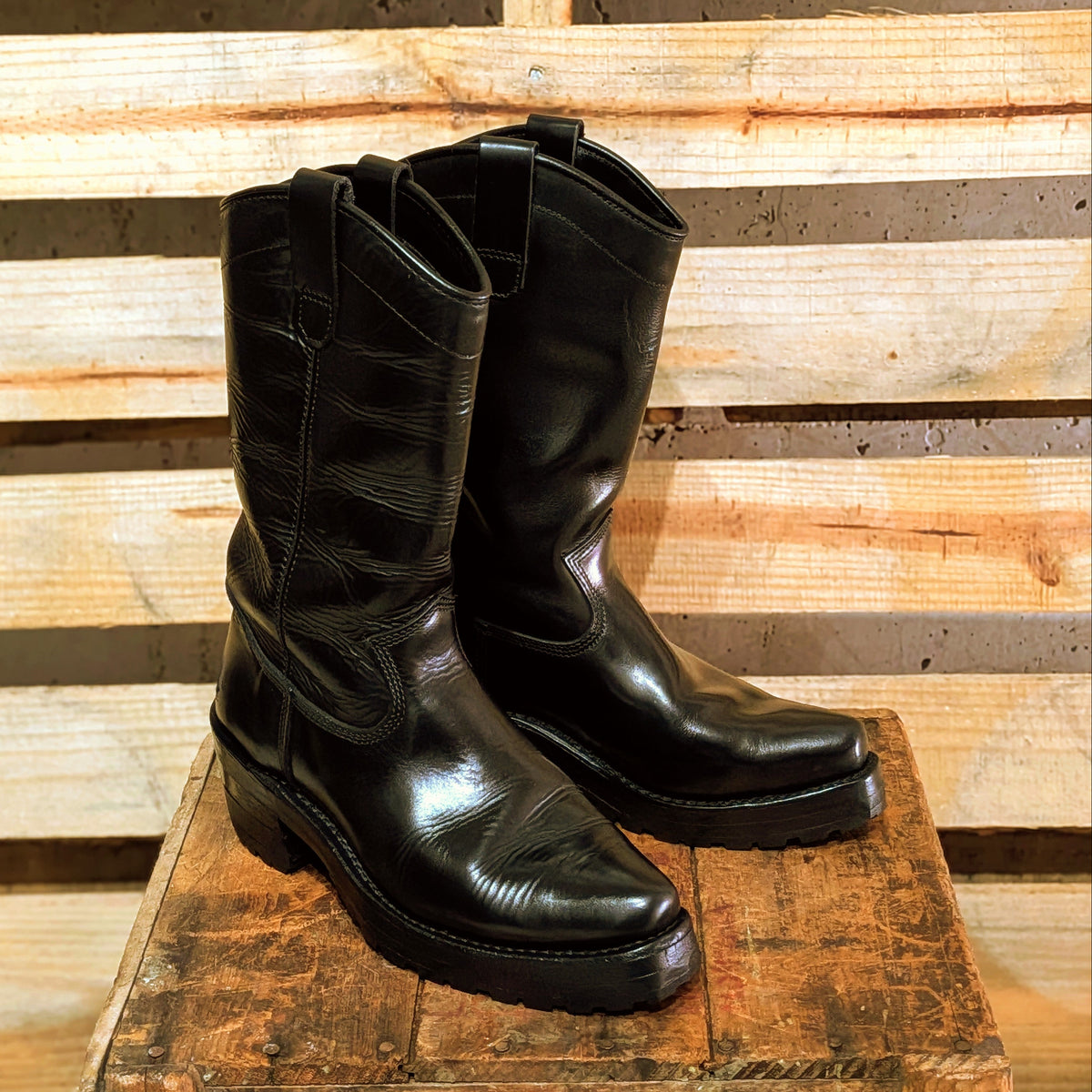 ReBoot - Heritage Black Beauty - Double Lug Sole - 7 E