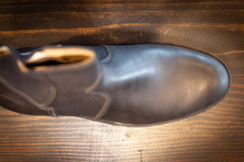 Aurora 10 EE Black Oil Tan