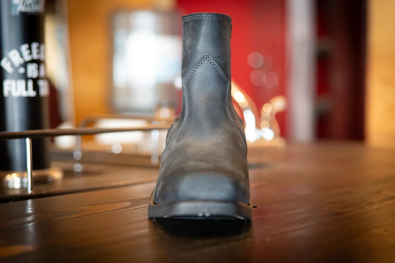 Aurora 8 E Charcoal Nubuck